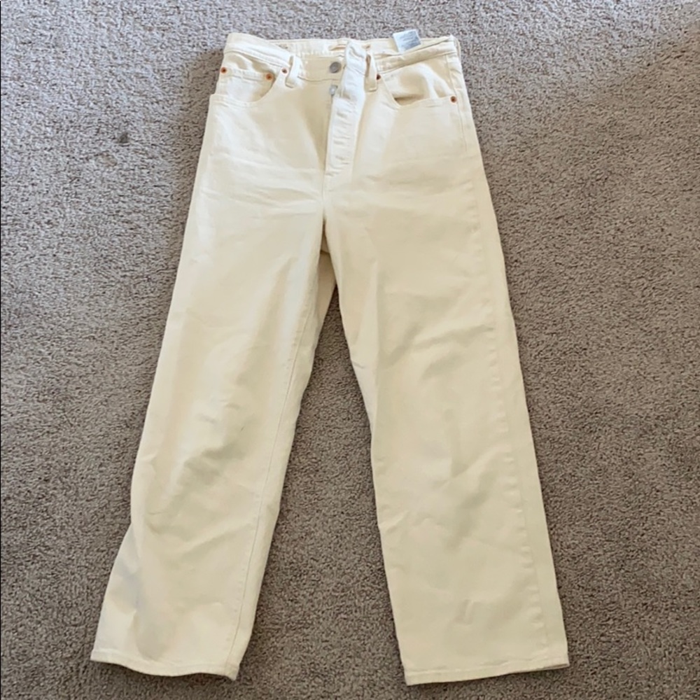 Levi’s Ribcage straight